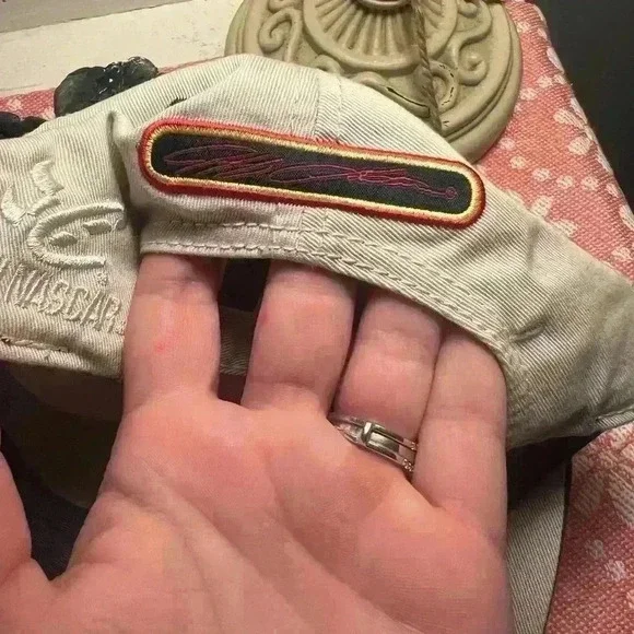 Chase DuPont Jeff Gordon hat - Picture 3 of 6